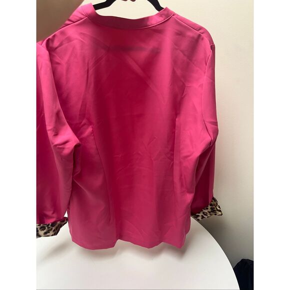 SHEIN 2X pink suit jacket, leopard cuffs - Picture 8 of 10